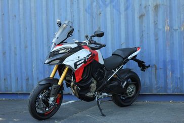 2024 Ducati Multistrada V4 RS 