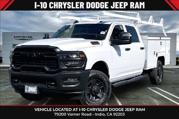 New 2026 RAM 2500 Tradesman Crew Cab 4x4 8' Box