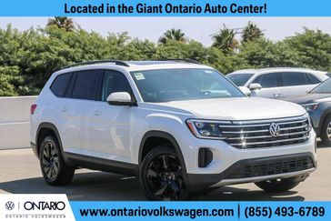New 2026 Volkswagen Atlas 2.0T SE w/Technology