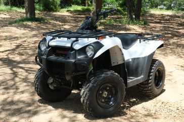 2023 KAWASAKI BRUTE FORCE 300 BRIGHT WHITE 