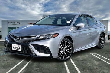 Used 2024 Toyota Camry SE