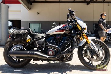 Used 2025 Indian Motorcycle 101 SCOUT WHITE MTLC WGRFX TEC 49ST Base 