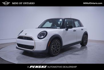 2025 MINI Hardtop 