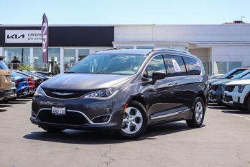 Used 2017 Chrysler Pacifica Touring L Plus