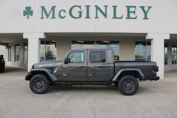 New 2026 Jeep Gladiator Sport S 4x4