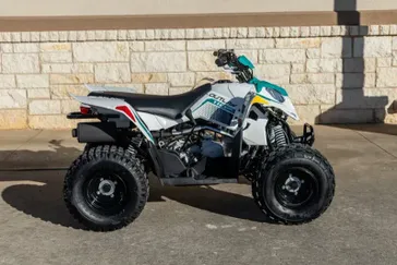 2025 Polaris OUTLAW 110 EFI BRIGHT WHITE AND RADIANT GREEN 