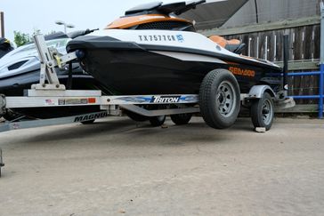 USED 2015 TRITON LT 