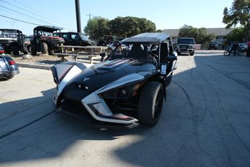 2017 Polaris SLINGSHOT SLR TURBO SILVER