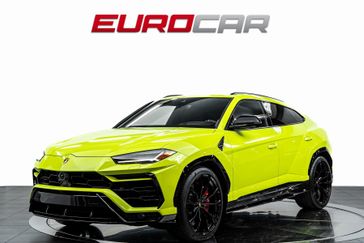 Used 2022 Lamborghini Urus *HIGH GLOSS BLACK STYLE PACKAGE * FRONT PPF*