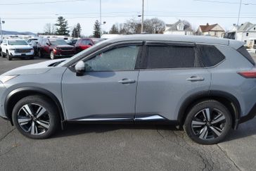 Used 2022 Nissan Rogue Platinum