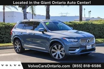 2022 Volvo XC90 Recharge Plug-In Hybrid T8 Inscription 6 Passenger