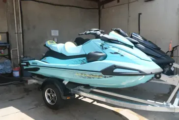 2025 YAMAHA VX LIMITED HO MINT 