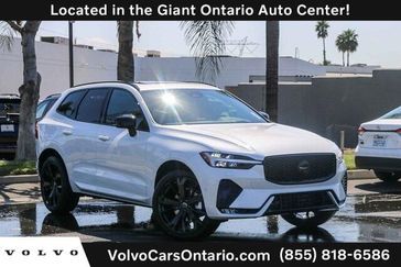 New 2026 Volvo XC60 B5 Ultra Black Edition