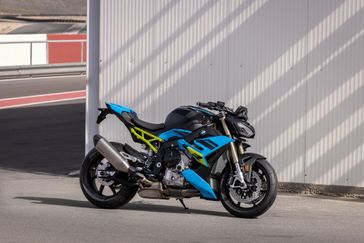 2025 BMW S 1000 R