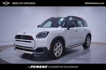 2025 MINI Countryman S All4 Signature Plus
