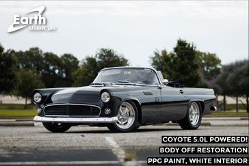 1956 Ford Thunderbird Coyote 5.0 Restomod