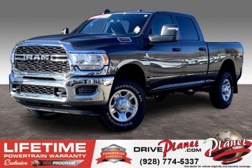 2024 RAM 2500 Tradesman Crew Cab 4x4 6'4' Box