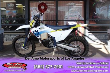 2024 HUSQVARNA TE 250  in a WHITE exterior color. Del Amo Motorsports of Los Angeles (562) 262-9181 delamomotorsports.com 