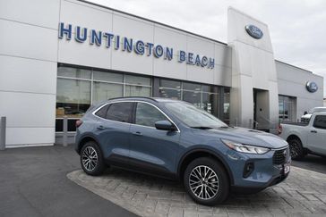 2025 Ford Escape Plug-In Hybrid Base