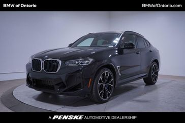 2025 BMW X4 M Base