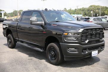2025 RAM 2500 Tradesman Crew Cab 4x4 6'4' Box