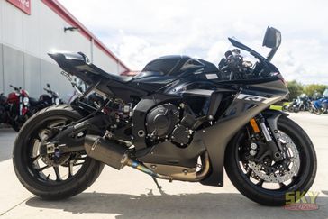 Used 2024 Yamaha YZF R1 