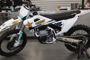 New 2025 Husqvarna FC 450 FACTORY EDITION 