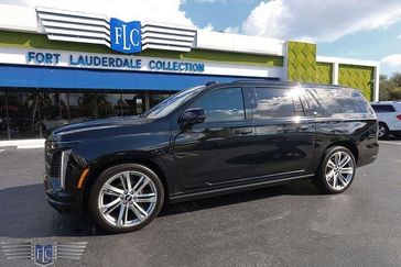 Used 2025 Cadillac Escalade ESV 4WD 4dr Sport Platinum