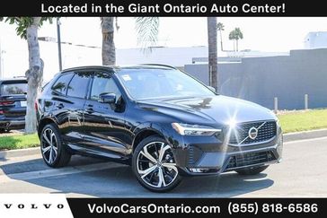 New 2025 Volvo XC60 