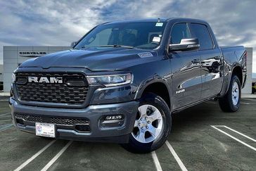 New 2026 RAM 1500 Big Horn Crew Cab 4x2 5'7' Box