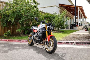 2024 YAMAHA XSR900 HERITAGE WHITE 