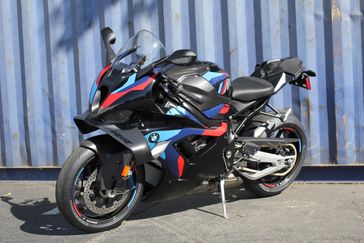 BLACK STORK/M MOTORSPORT