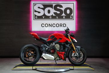 Used 2024 Ducati Streetfighter V4s 