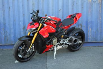 2025 Ducati Streetfighter V4 S