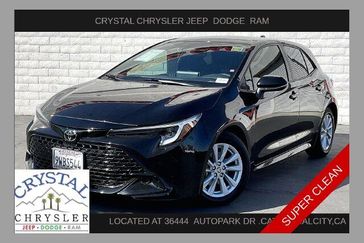 Used 2025 Toyota Corolla Hatchback SE