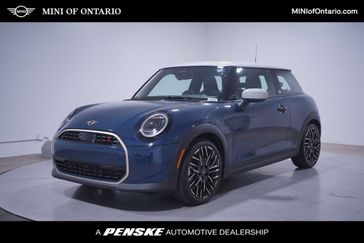 2025 MINI Cooper S 2 Door Hardtop Signature Plus