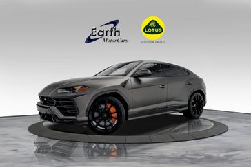 2022 Lamborghini Urus 