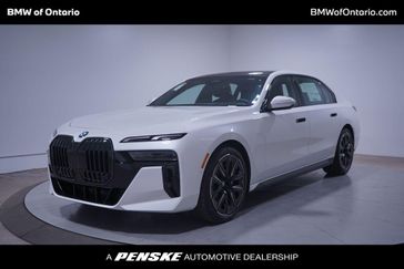 2025 BMW 7 Series 740i