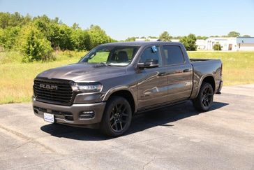 2025 RAM 1500 Laramie Crew Cab 4x4 5'7' Box