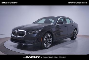 2025 BMW 5 Series 530i