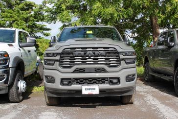New 2026 RAM 2500 Black Express Crew Cab 4x4 6'4' Box