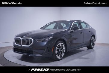 2025 BMW 5 Series 530i
