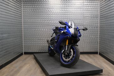 USED 2018 YAMAHA YZF-R1 