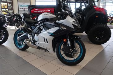 2025 CFMOTO 675SS 