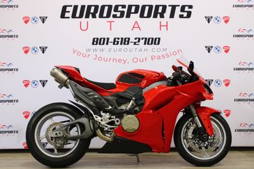 New 2026 Ducati PANIGALE V4 