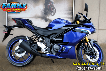 2025 YAMAHA YZFR3 ABS TEAM BLUE