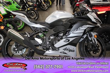 2025 Kawasaki NINJA ZX-4RR ABS