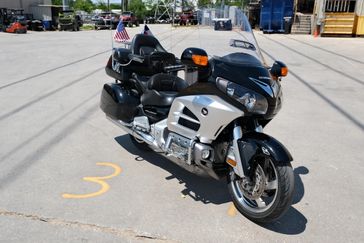 Used 2012 HONDA GOLDWING BLACK 
