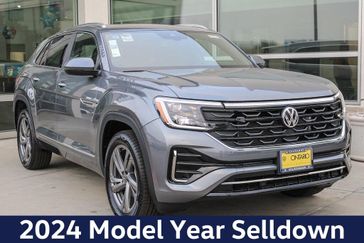 2024 Volkswagen Atlas Cross Sport 2.0T SEL R-Line