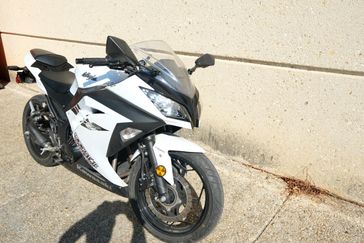 USED 2017 KAWASAKI NINJA 300 ABS 
